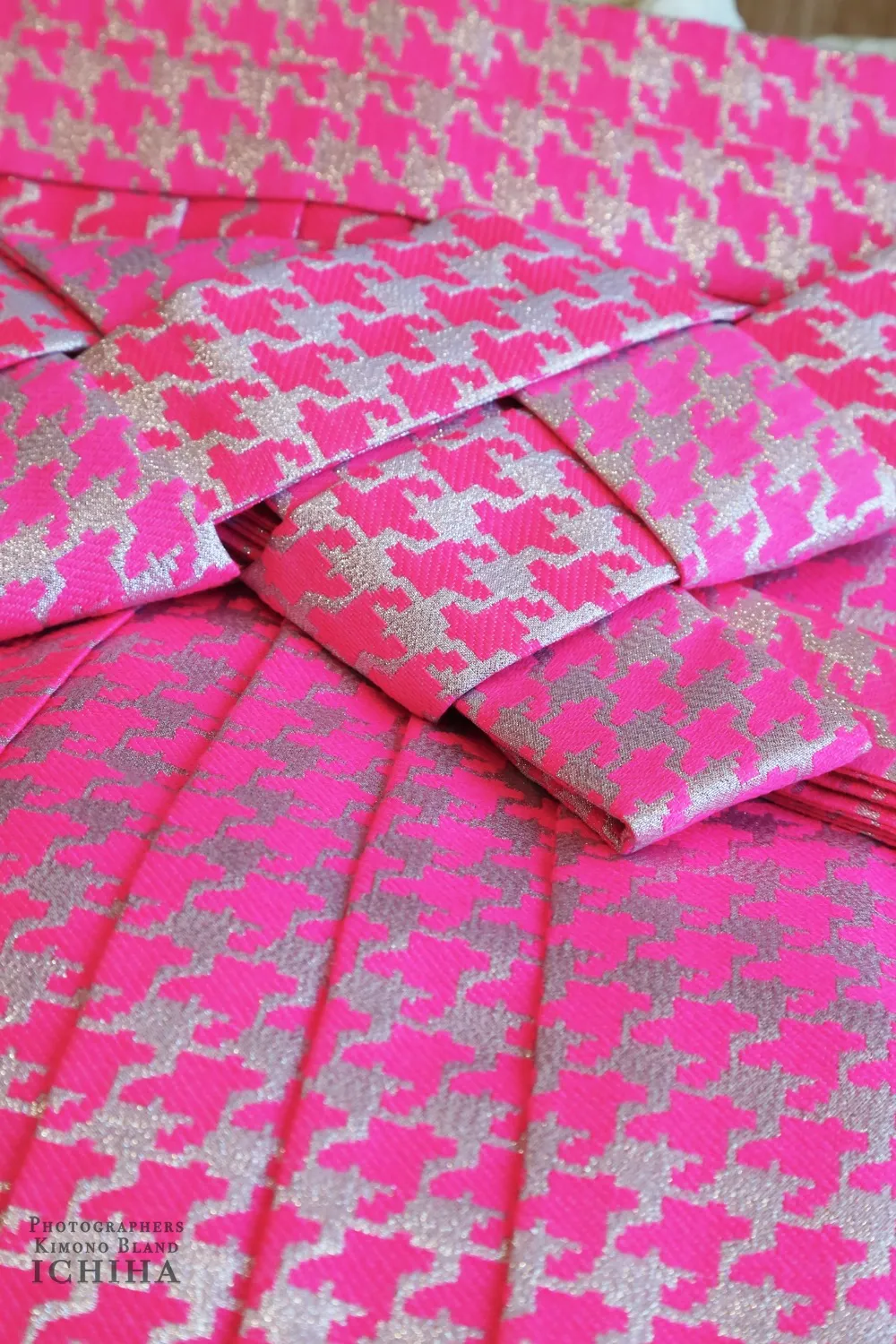 派手かわ卒業式袴レンタル